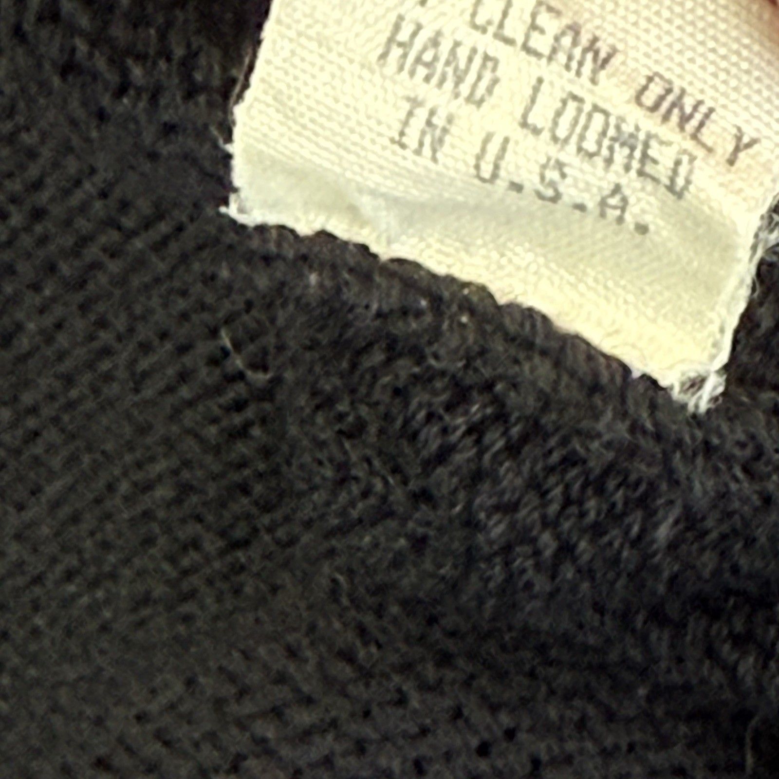John Patrick Geoda Design Tunic Sweater Women M/L Black Italian Yarn Usa Vintage — image 7 of 8